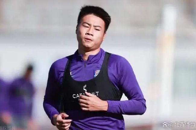 由林育贤执导、开心麻花全新组合艾伦、金春花主演的电影《跳舞吧！大象》正式杀青，可爱胖女孩和不靠谱教练啼笑皆非的追梦故事即将上演